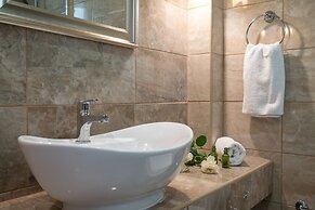 Aeolos Boutique Resort and Suites