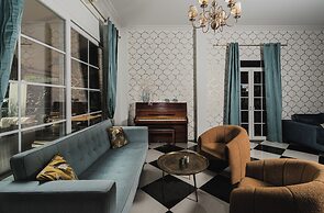 Aeolos Boutique Hotel & Suites