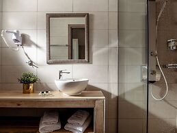 Aeolos Boutique Resort and Suites