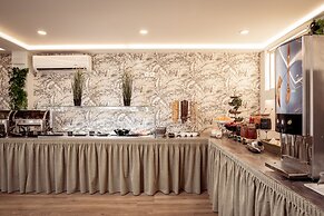 Aeolos Boutique Resort and Suites