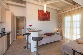 Aeolos Boutique Hotel & Suites