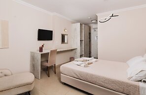 Aeolos Boutique Hotel & Suites