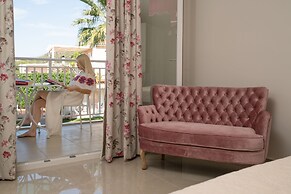 Aeolos Boutique Resort and Suites