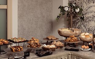 Aeolos Boutique Resort and Suites