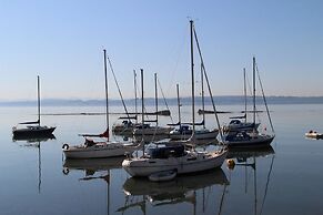 Limekilns Hotel and Bistro