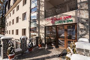 Rizzo Boutique Hotel