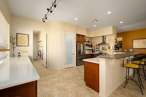 Casa Winfield 3 Bedroom Home by RedAwning