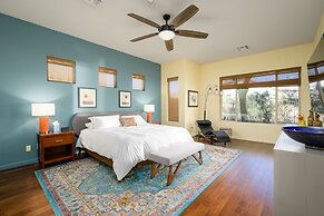 Casa Winfield 3 Bedroom Home by RedAwning