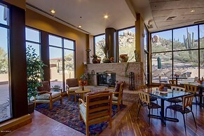 Casa Winfield 3 Bedroom Home by RedAwning