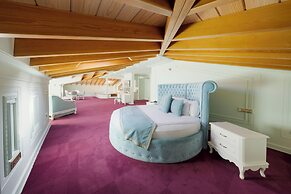 Seven Hills Palace & Spa