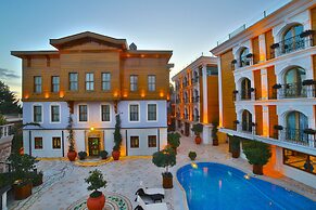 Seven Hills Palace & Spa