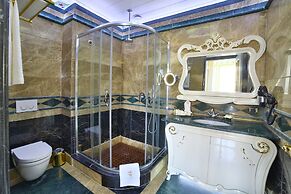 Seven Hills Palace & Spa