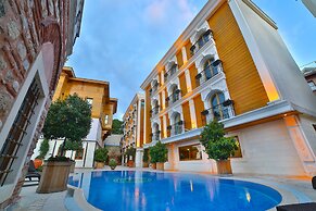 Seven Hills Palace & Spa