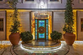 Seven Hills Palace & Spa