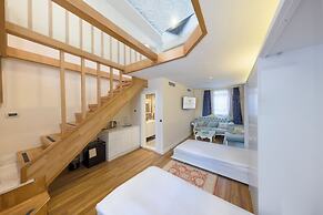 Seven Hills Palace & Spa