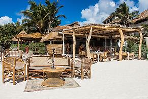 Hotel Roc Luxe Tulum - Adults Only