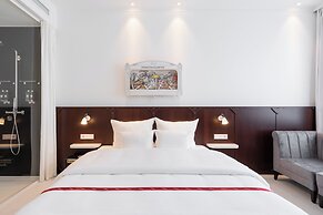 Ruby Leni Hotel Dusseldorf