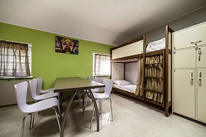 Ostriv Hostel