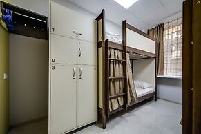 Ostriv Hostel