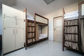 Ostriv Hostel