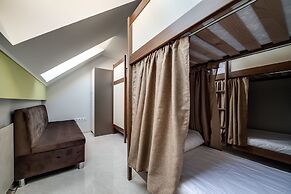 Ostriv Hostel