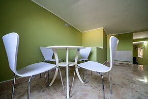 Ostriv Hostel
