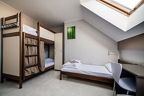 Ostriv Hostel