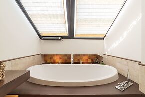Torlonia Exclusive Penthouse