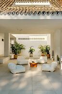 Anfitrión Villas & Suites