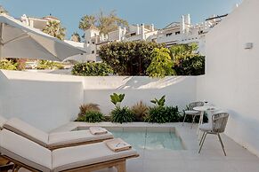 Anfitrión Villas & Suites