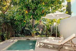 Anfitrión Villas & Suites