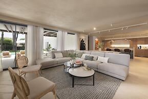 Anfitrión Villas & Suites