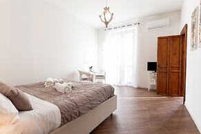 Quattro Canti Charming Flat