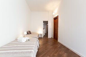 Quattro Canti Charming Flat