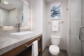 Best Western Premier Hotel at Fisher's Landing