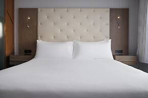 Best Western Premier Hotel at Fisher's Landing