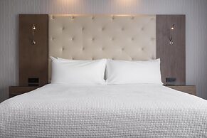 Best Western Premier Hotel at Fisher's Landing