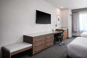 Best Western Premier Hotel at Fisher's Landing