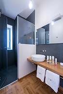 Shapes Luxury Suites