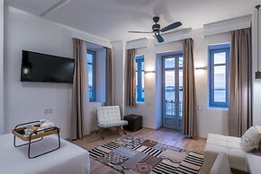 Shapes Luxury Suites