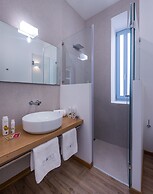 Shapes Luxury Suites