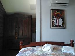 Hotel y Restaurante Casa Escondida