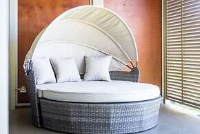 Candlelight - Airlie Beach