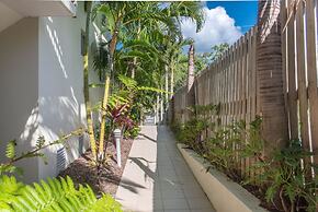 Candlelight - Airlie Beach