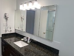 Quite House near Vancouver Airport