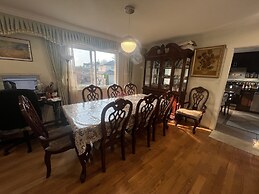 Quite House near Vancouver Airport