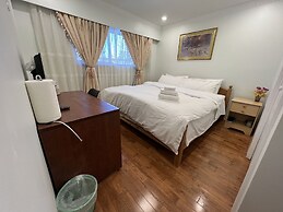 Quite House near Vancouver Airport