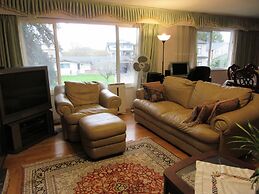 Quite House near Vancouver Airport