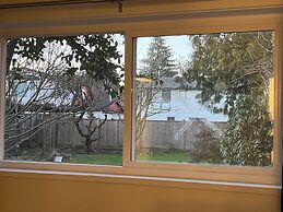 Quite House near Vancouver Airport