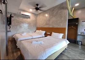 Rick Resort Teluk Intan